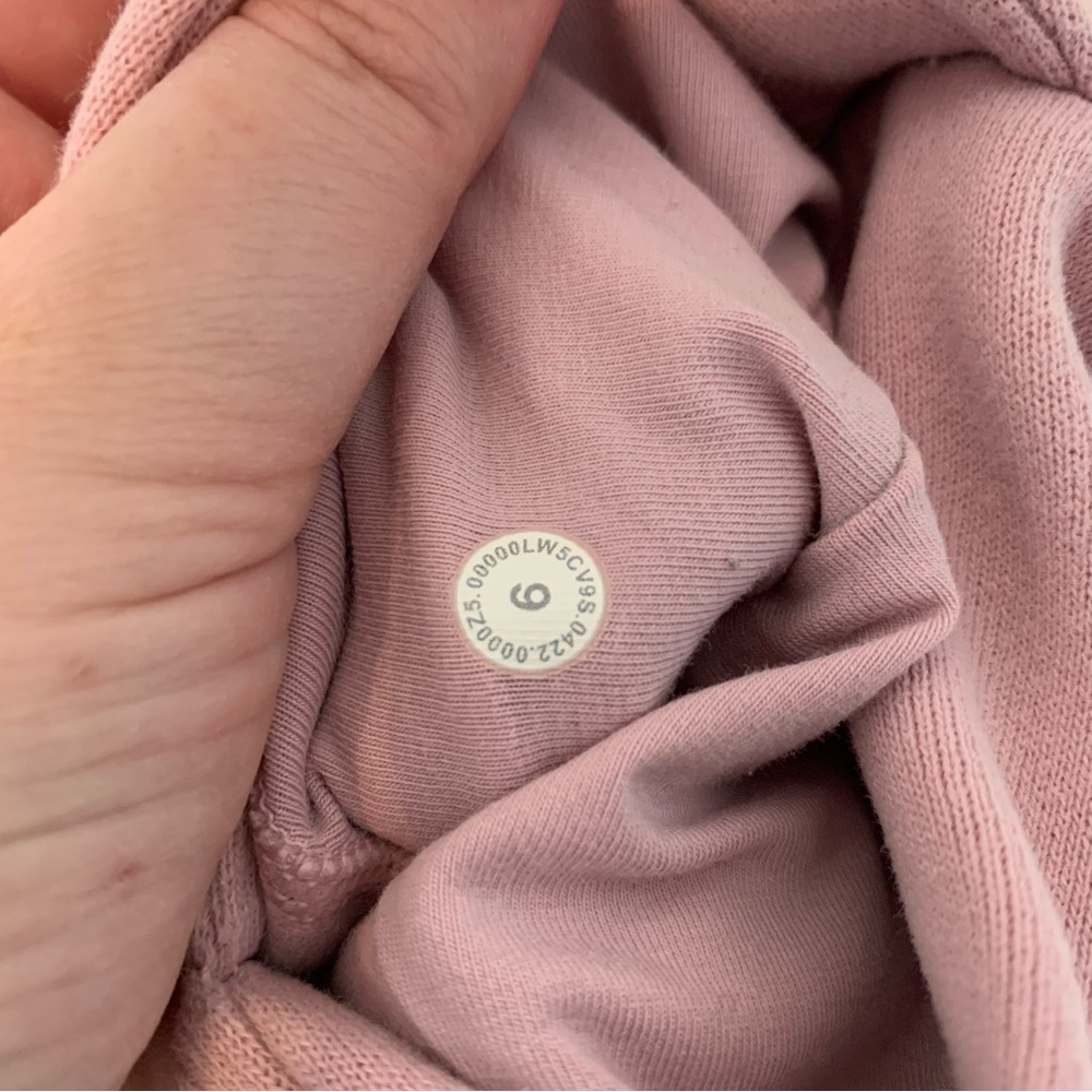 Lululemon Scuba High-Rise Relaxed Jogger Pink - Picture 6 of 10